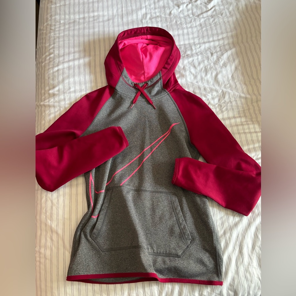 Nike Women's Gray and Pink Hoodie